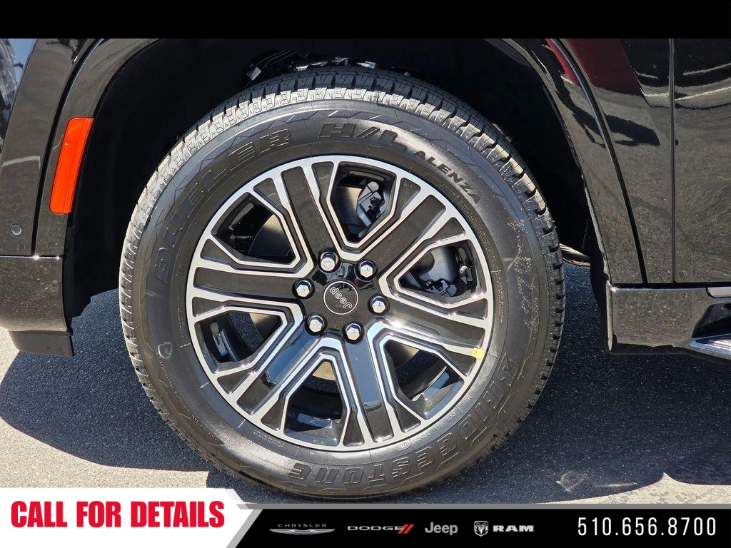 New 2026 High Gloss Black Exterior Paint Jeep  image 9
