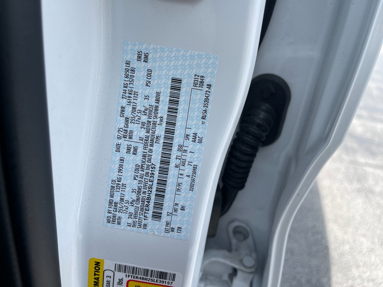 Used 2025 Oxford White Ford XL image 30