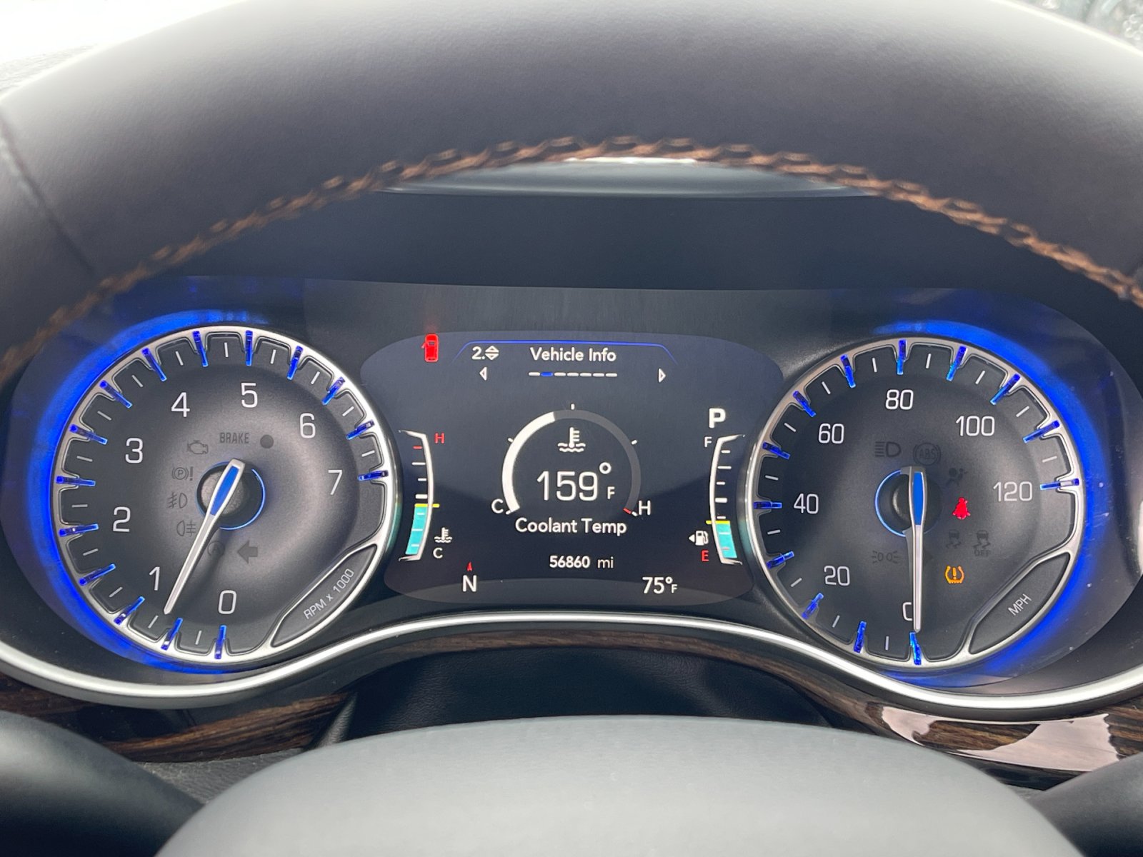 Used 2023 Gray Chrysler Pinnacle image 31