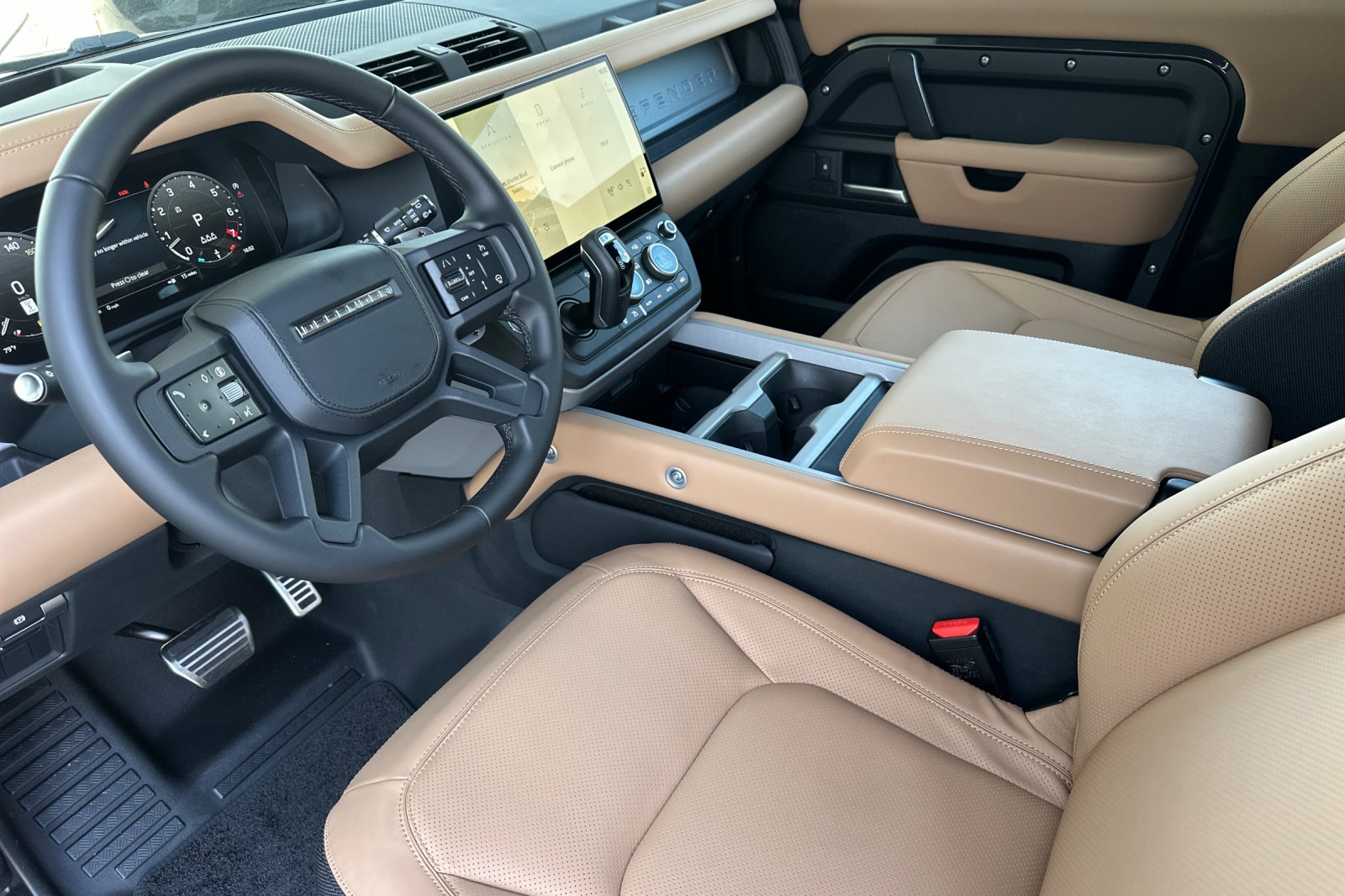 New 2026 Carpathian Grey Land Rover V8 image 10