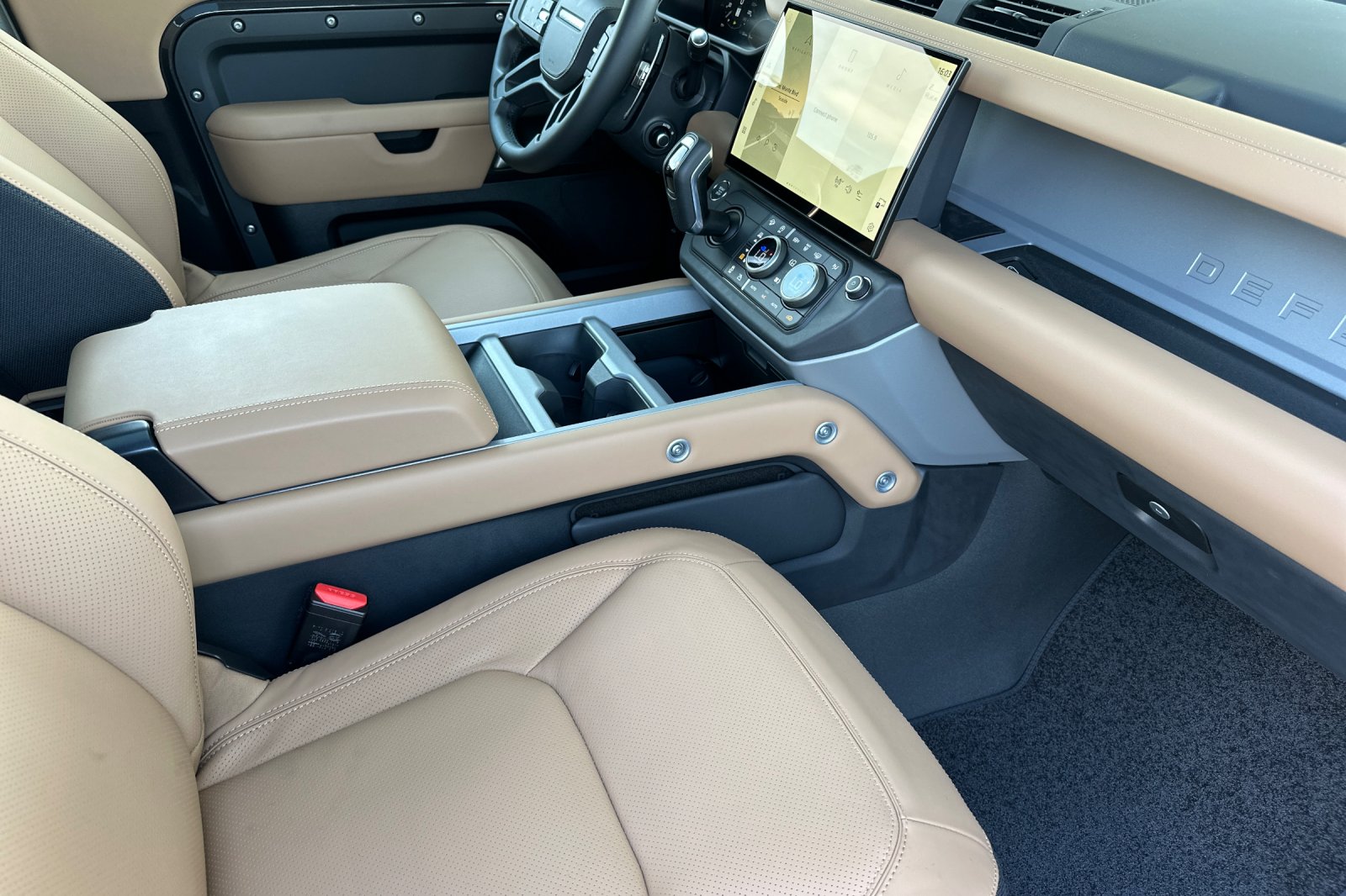 New 2026 Carpathian Grey Land Rover V8 image 16