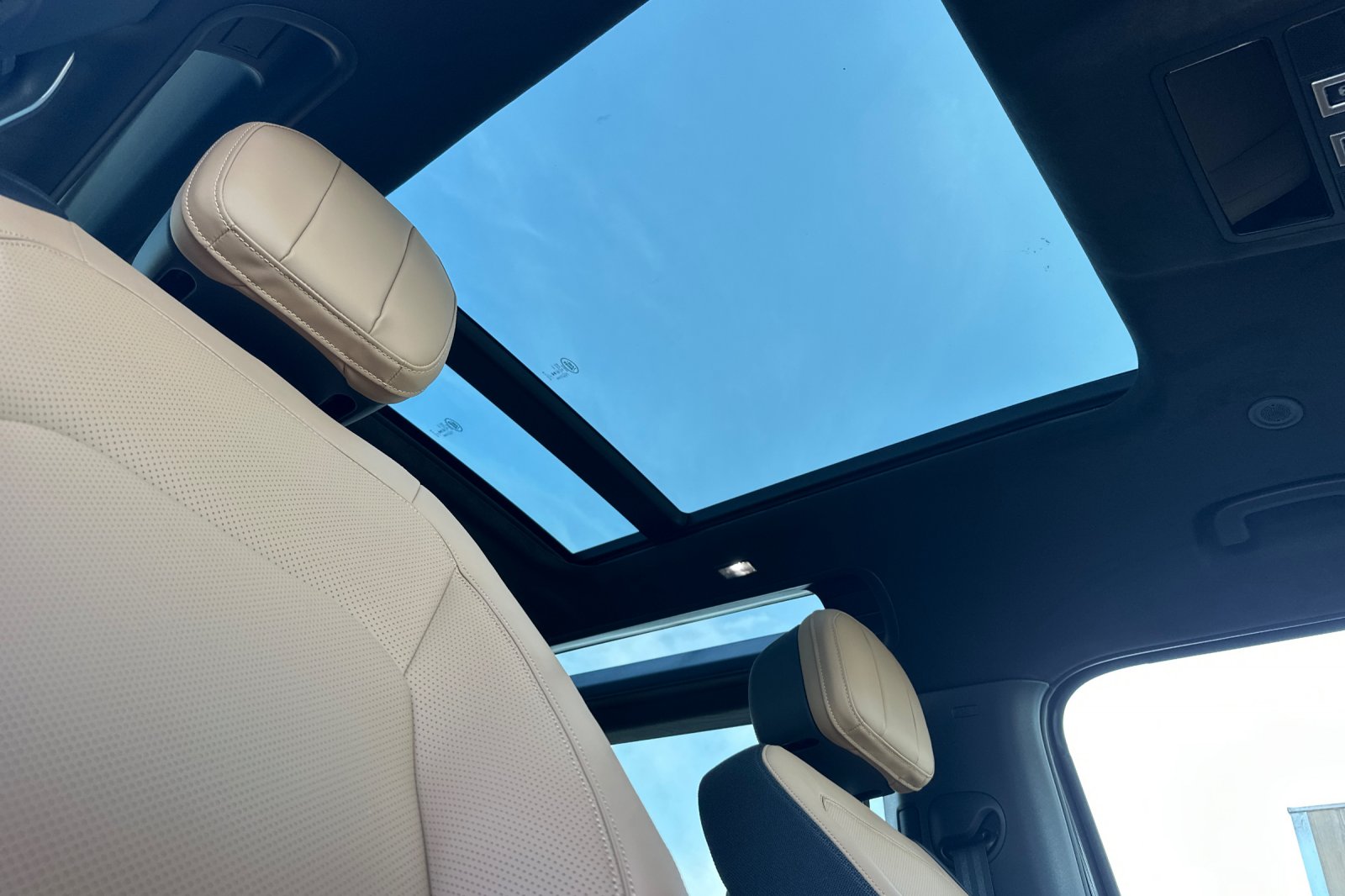 New 2026 Carpathian Grey Land Rover V8 image 17