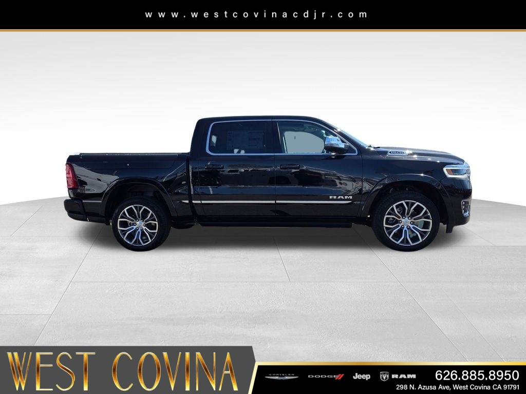 New 2026 Diamond Black Crystal Pearl-Coat Exterior Paint RAM Tungsten image 4