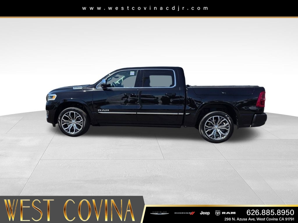 New 2026 Diamond Black Crystal Pearl-Coat Exterior Paint RAM Tungsten image 8