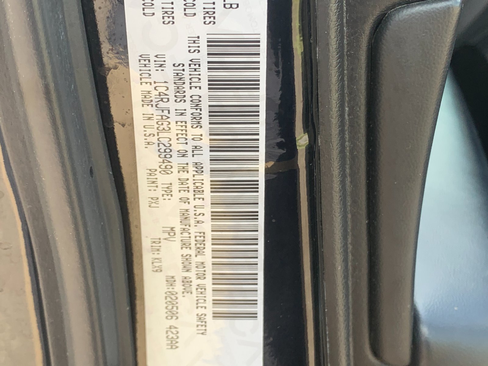 Used 2020 Black Jeep Altitude image 35