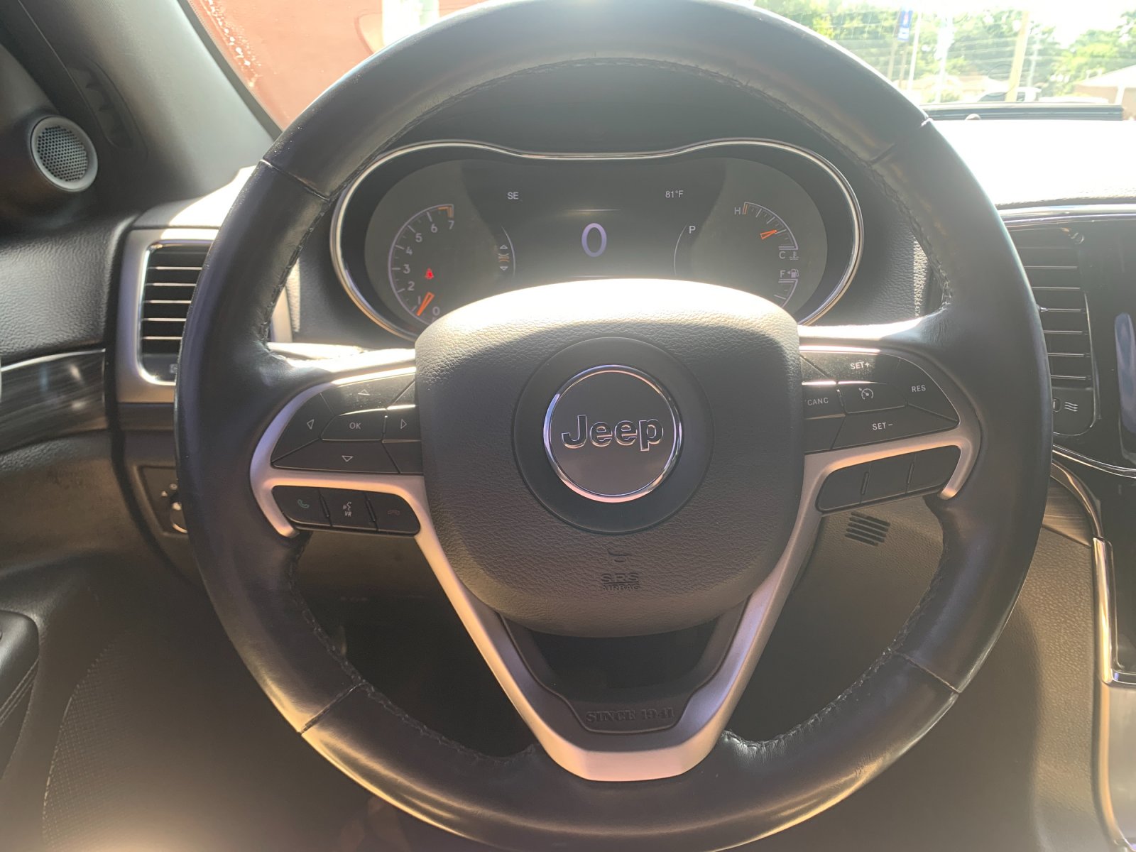 Used 2020 Black Jeep Altitude image 28