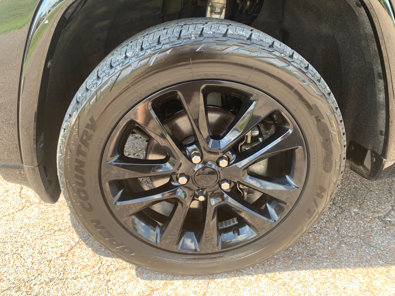 Used 2020 Black Jeep Altitude image 34