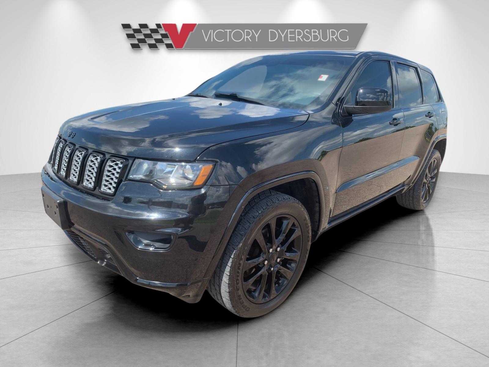 Used 2020 Black Jeep Altitude image 8