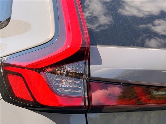 New 2026 Urban Gray Pearl Honda Sport-L image 10
