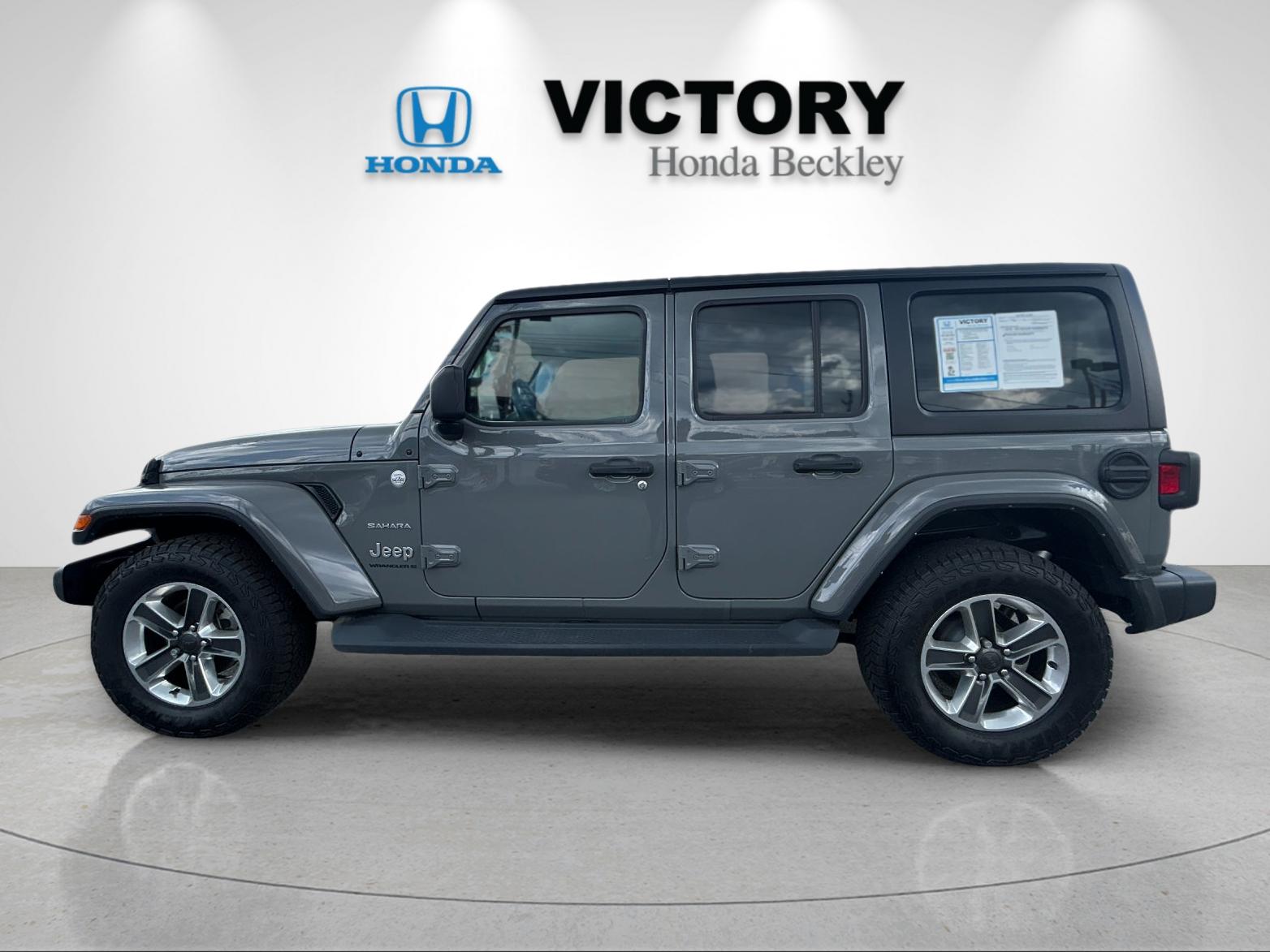 Used 2023 Gray Clearcoat Jeep Sahara image 2