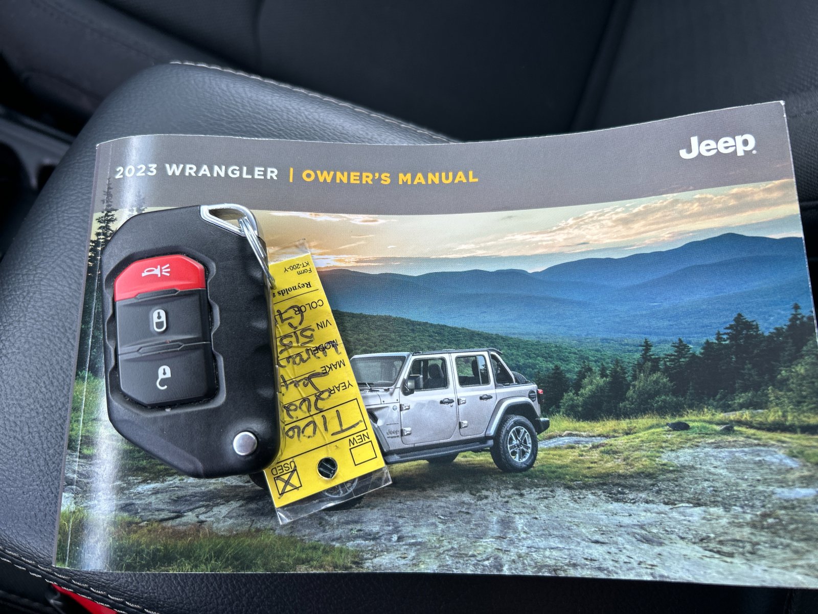 Used 2023 Gray Clearcoat Jeep Sahara image 10