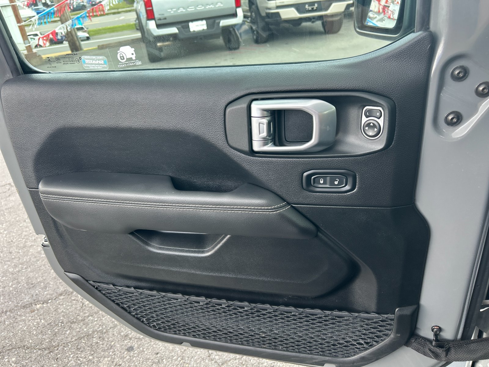 Used 2023 Gray Clearcoat Jeep Sahara image 12