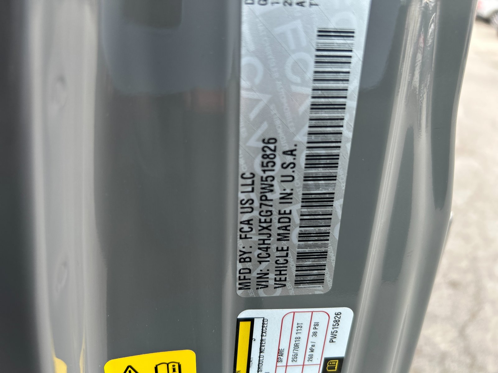 Used 2023 Gray Clearcoat Jeep Sahara image 34
