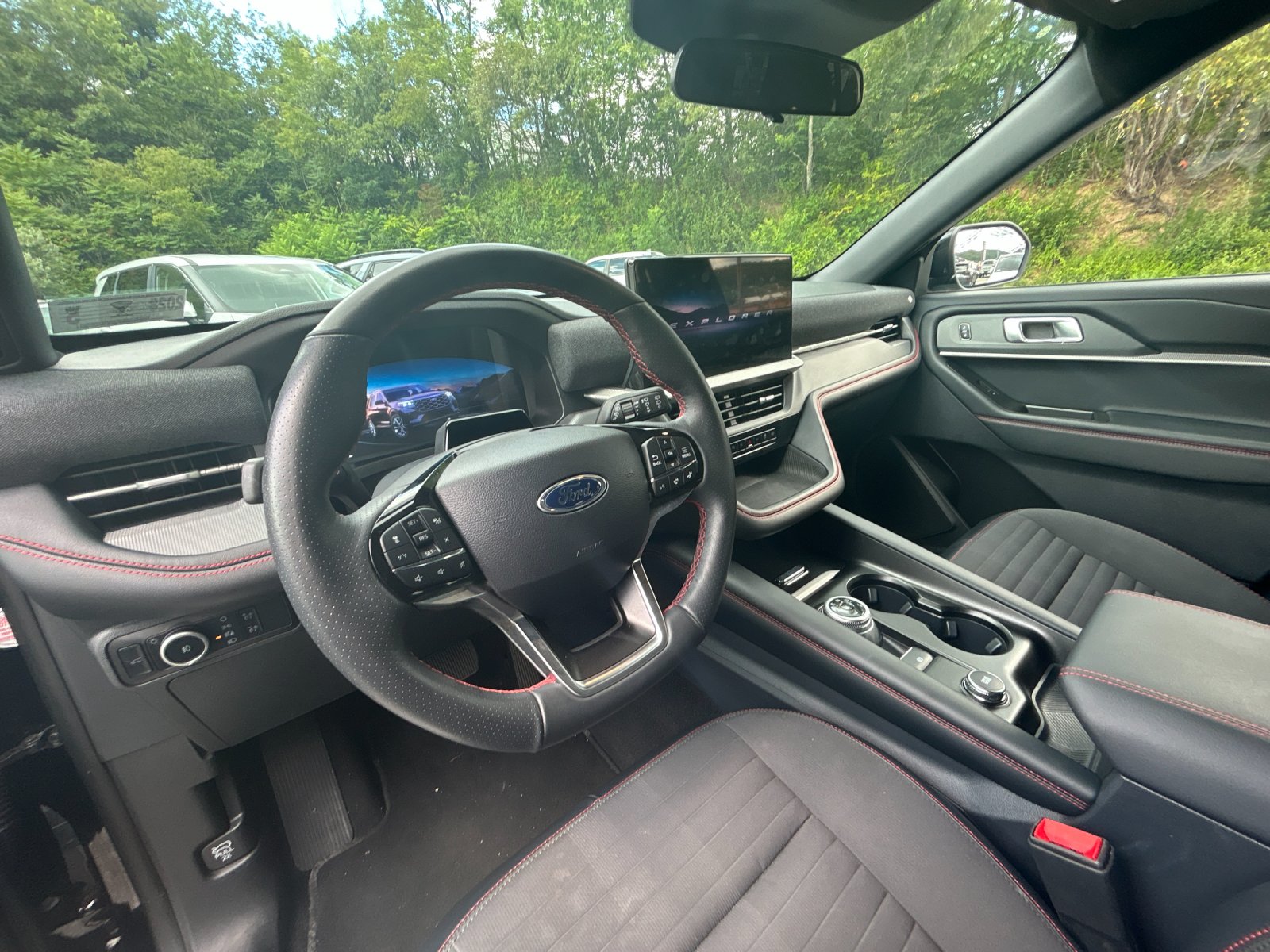 Used 2025 Black Metallic Ford ST-Line image 11