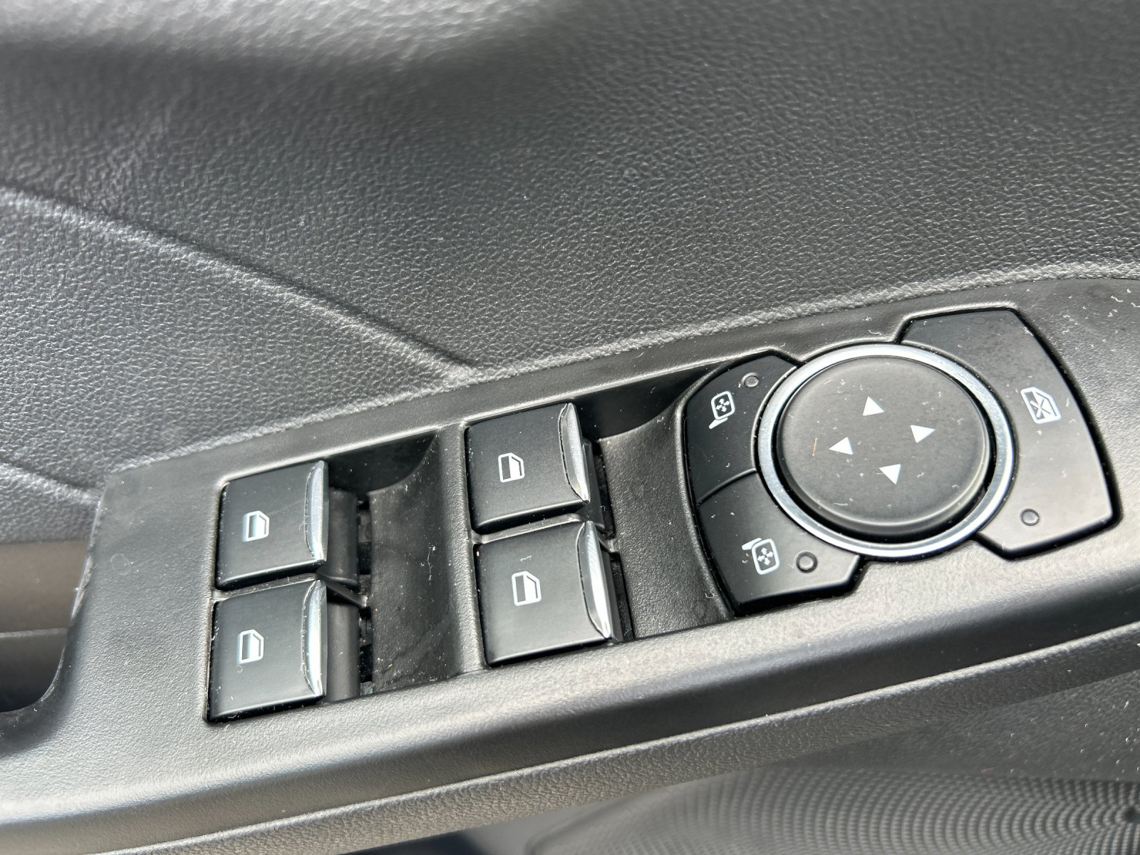 Used 2025 Gray Metallic Ford ST-Line image 13