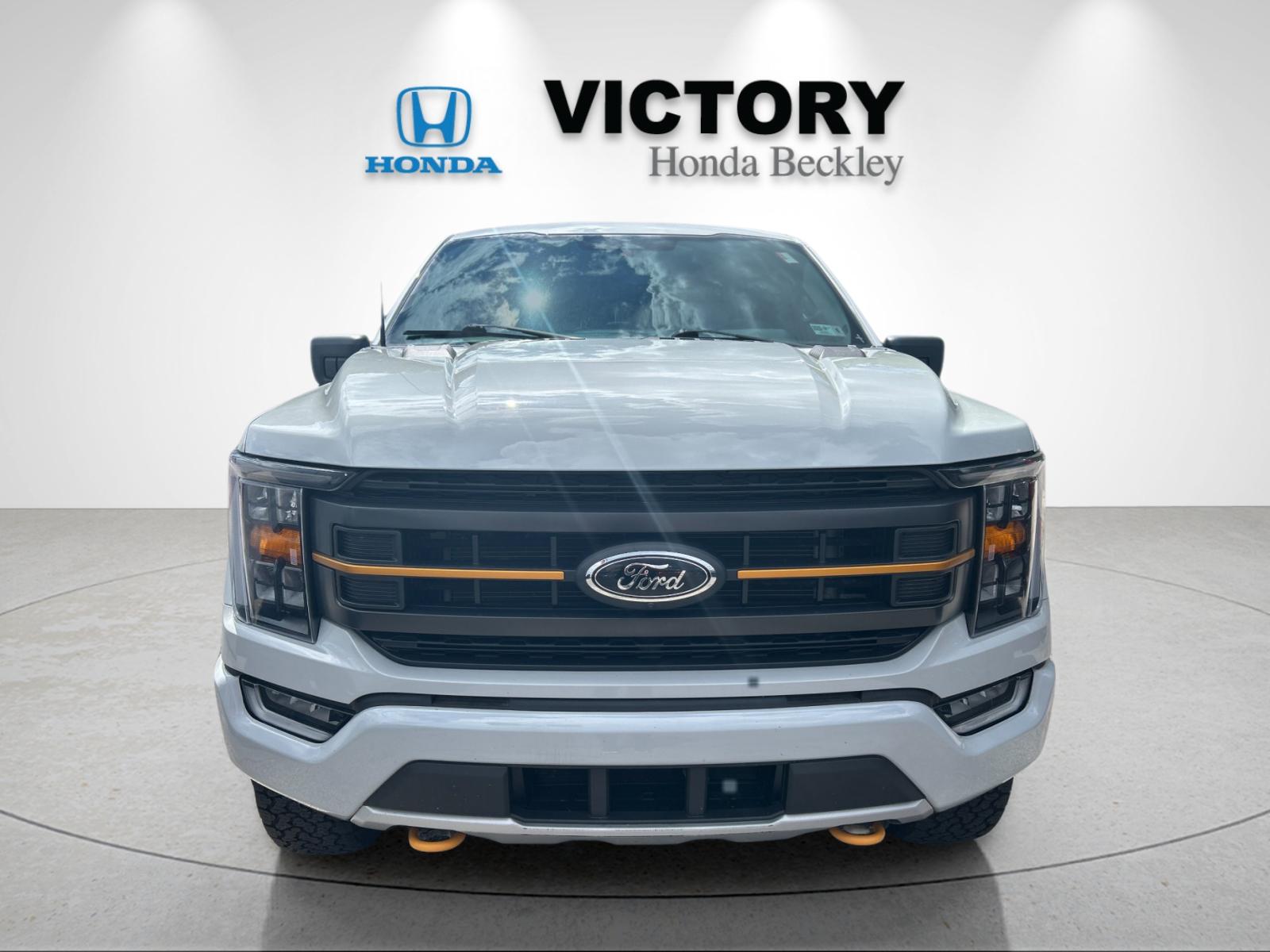 Used 2023  Ford Tremor image 8