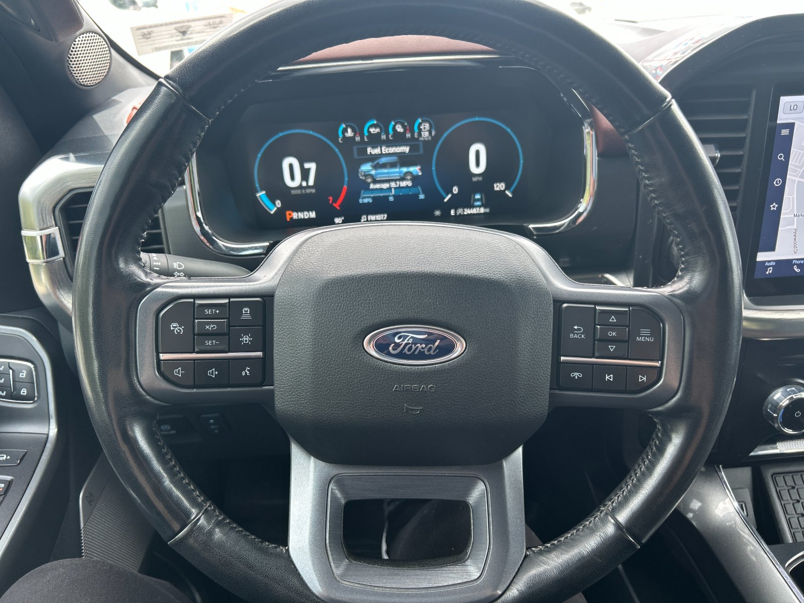 Used 2023 Oxford White Ford Lariat image 28