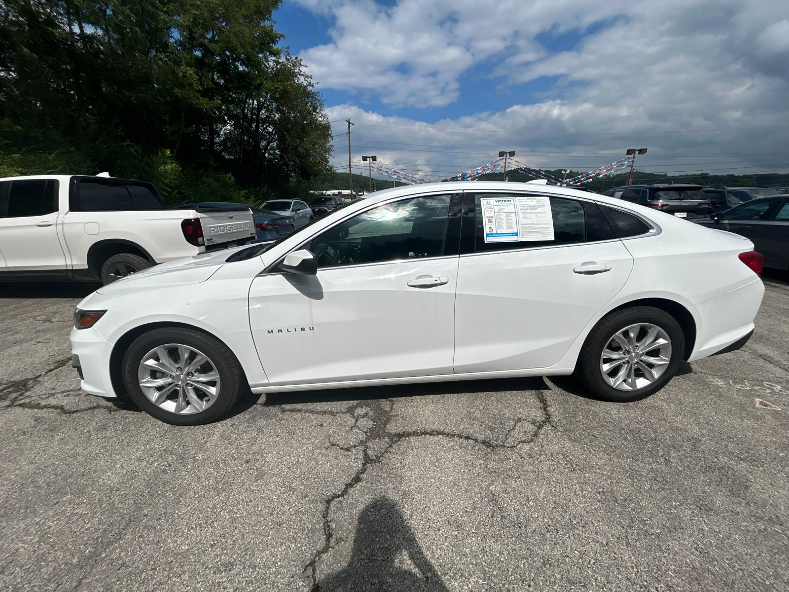 Used 2023  Chevrolet LT image 2