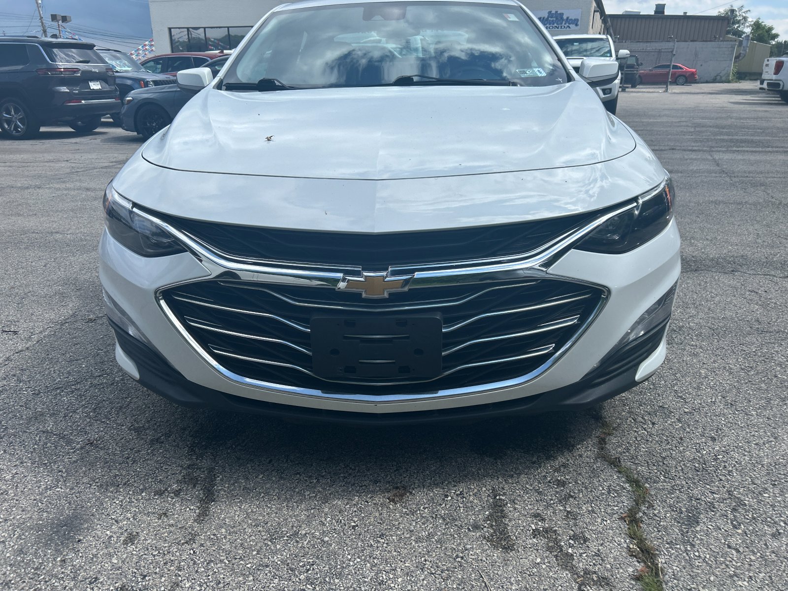 Used 2023  Chevrolet LT image 8