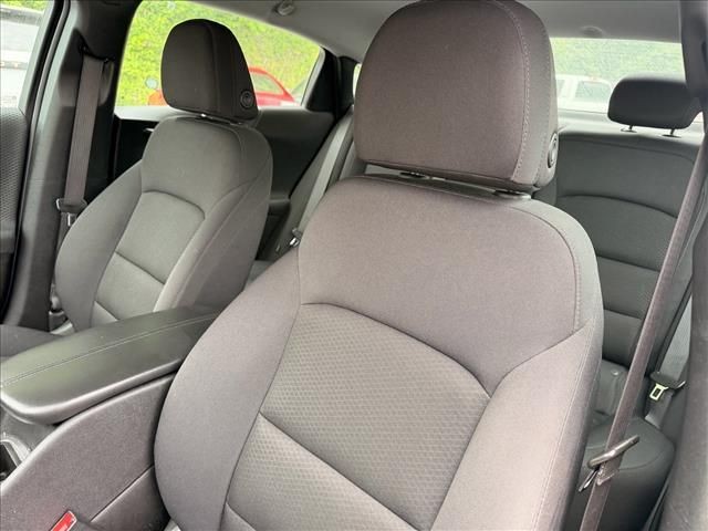 Used 2023  Chevrolet LT image 15