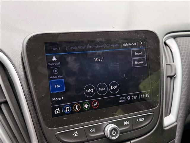 Used 2023  Chevrolet LT image 17