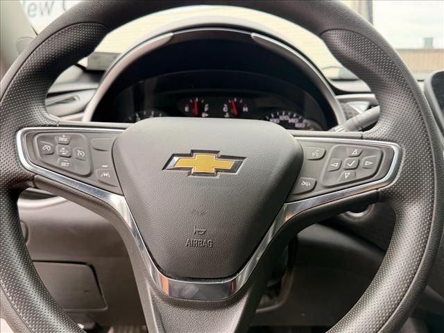 Used 2023  Chevrolet LT image 21