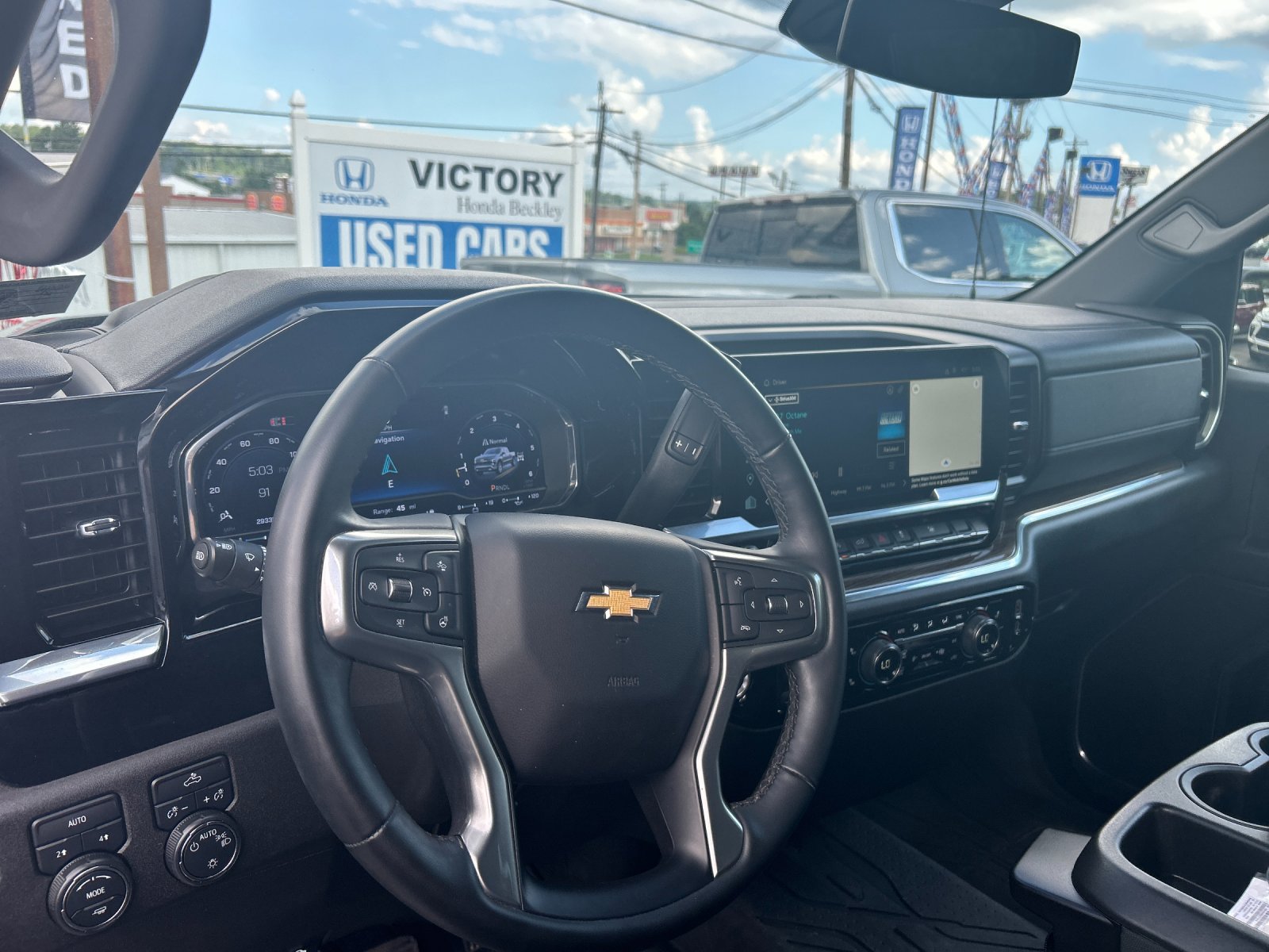 Used 2024 Sterling Gray Metallic Chevrolet LT image 11