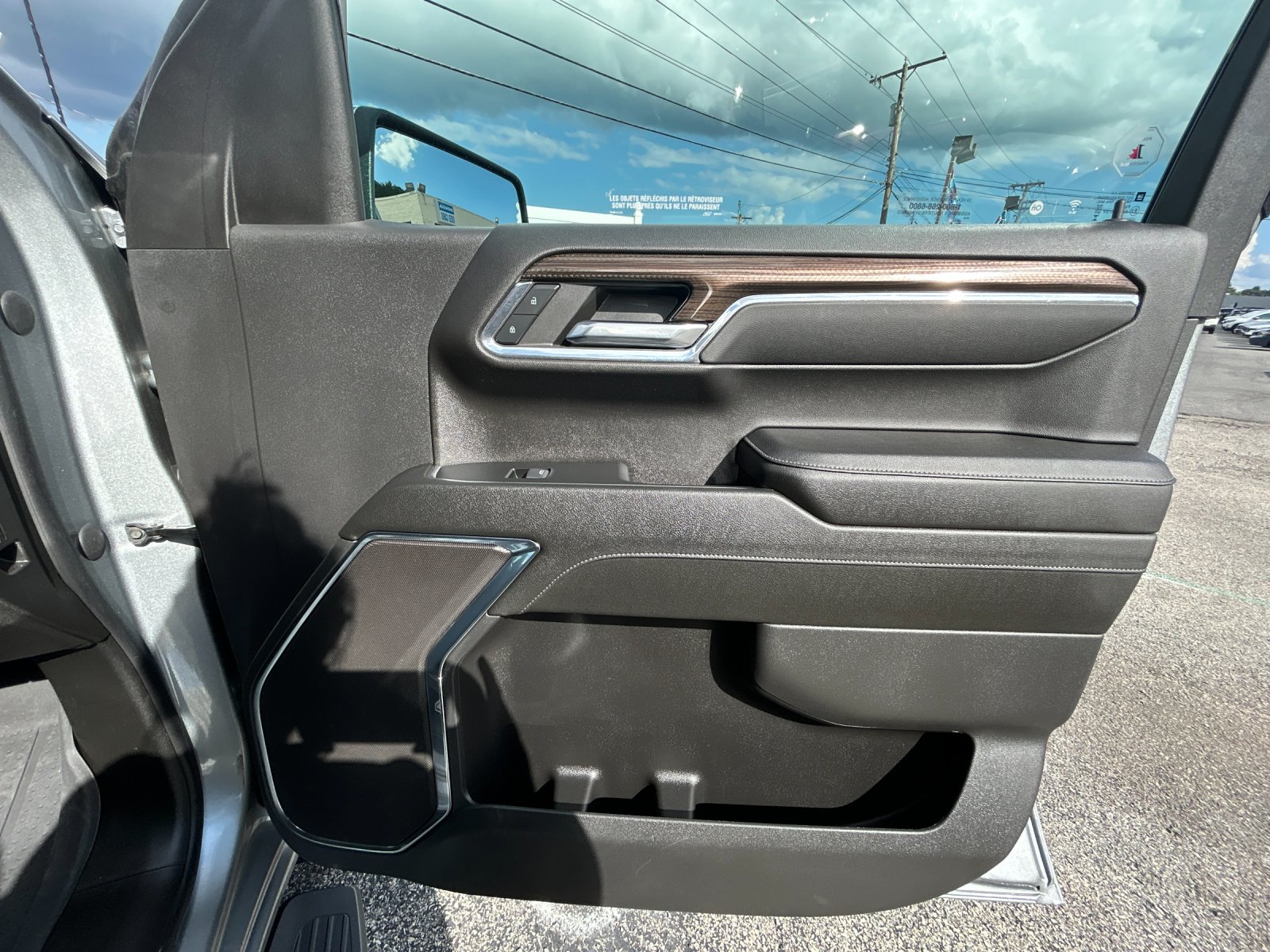 Used 2024 Sterling Gray Metallic Chevrolet LT image 20