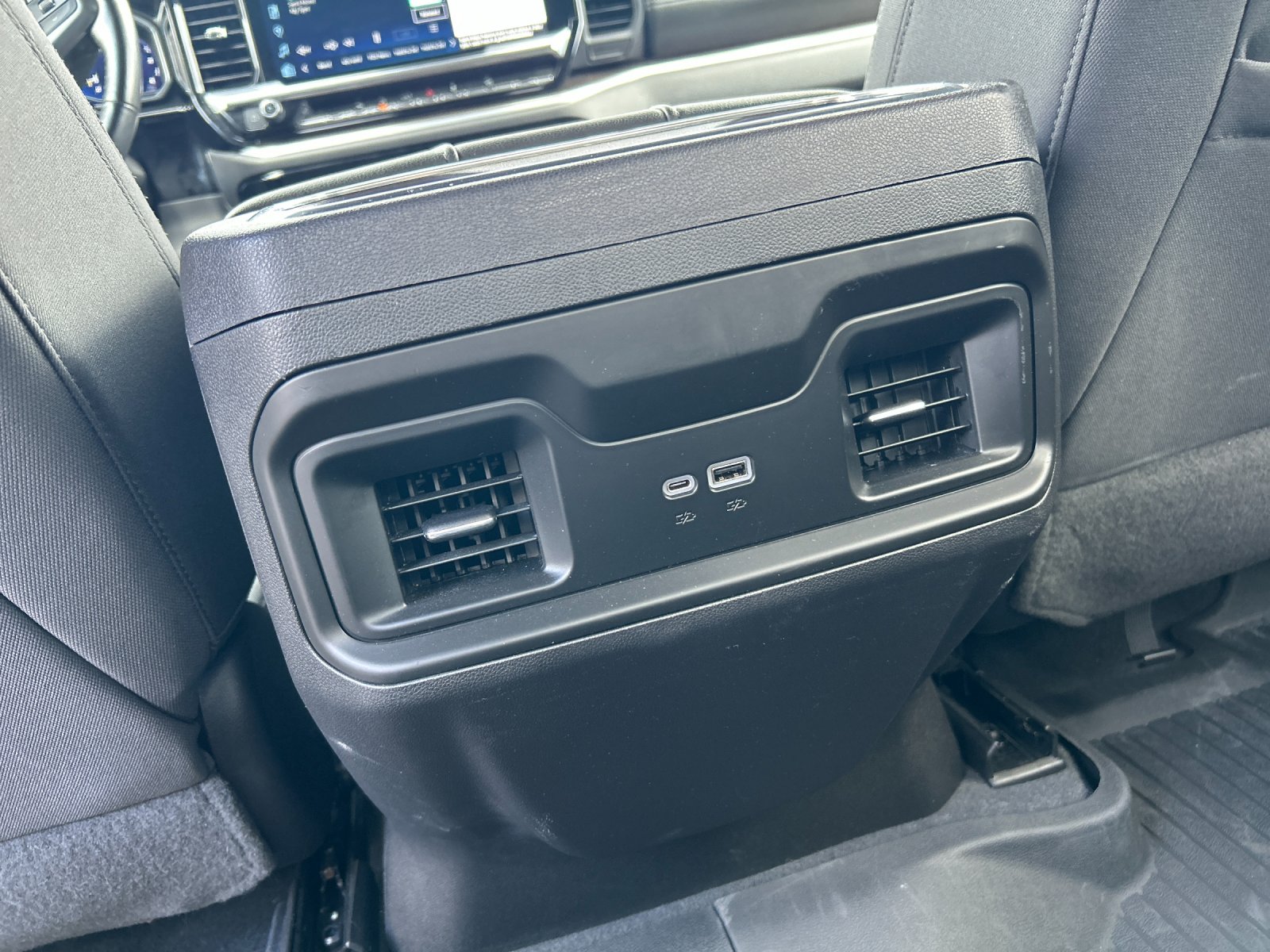 Used 2022  Chevrolet RST image 15