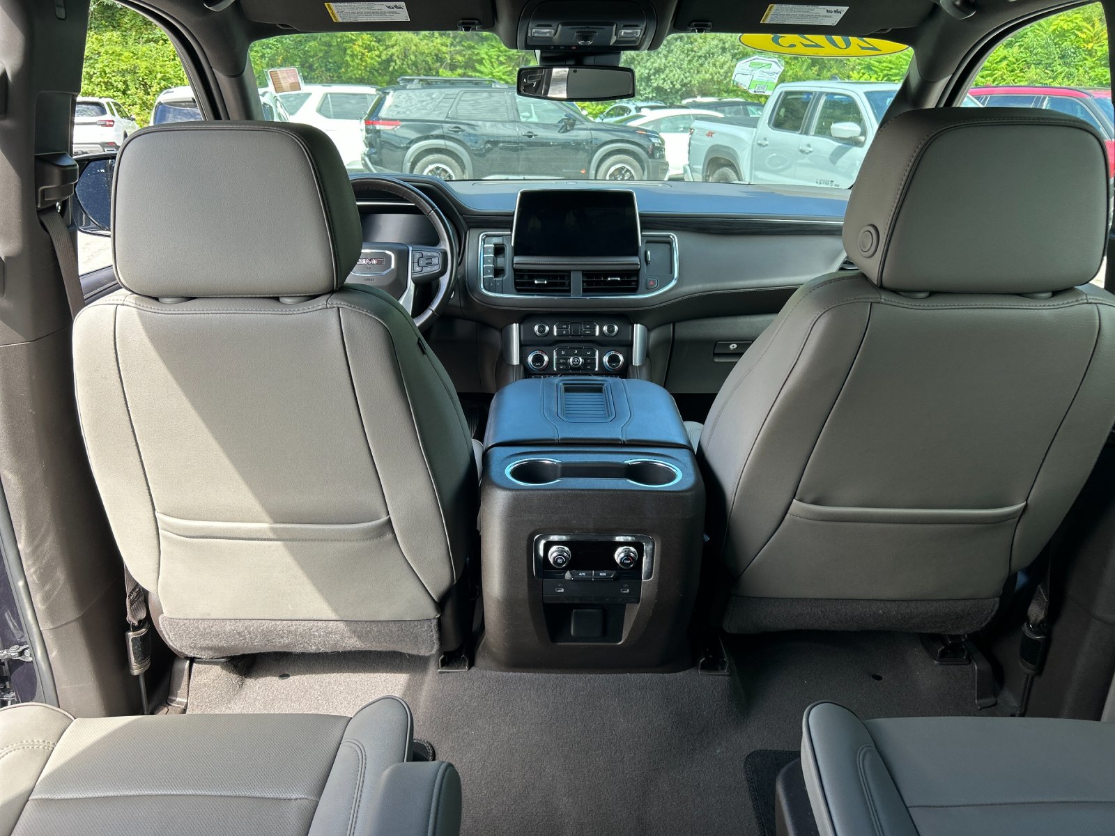 Used 2023 Titanium GMC SLT image 16
