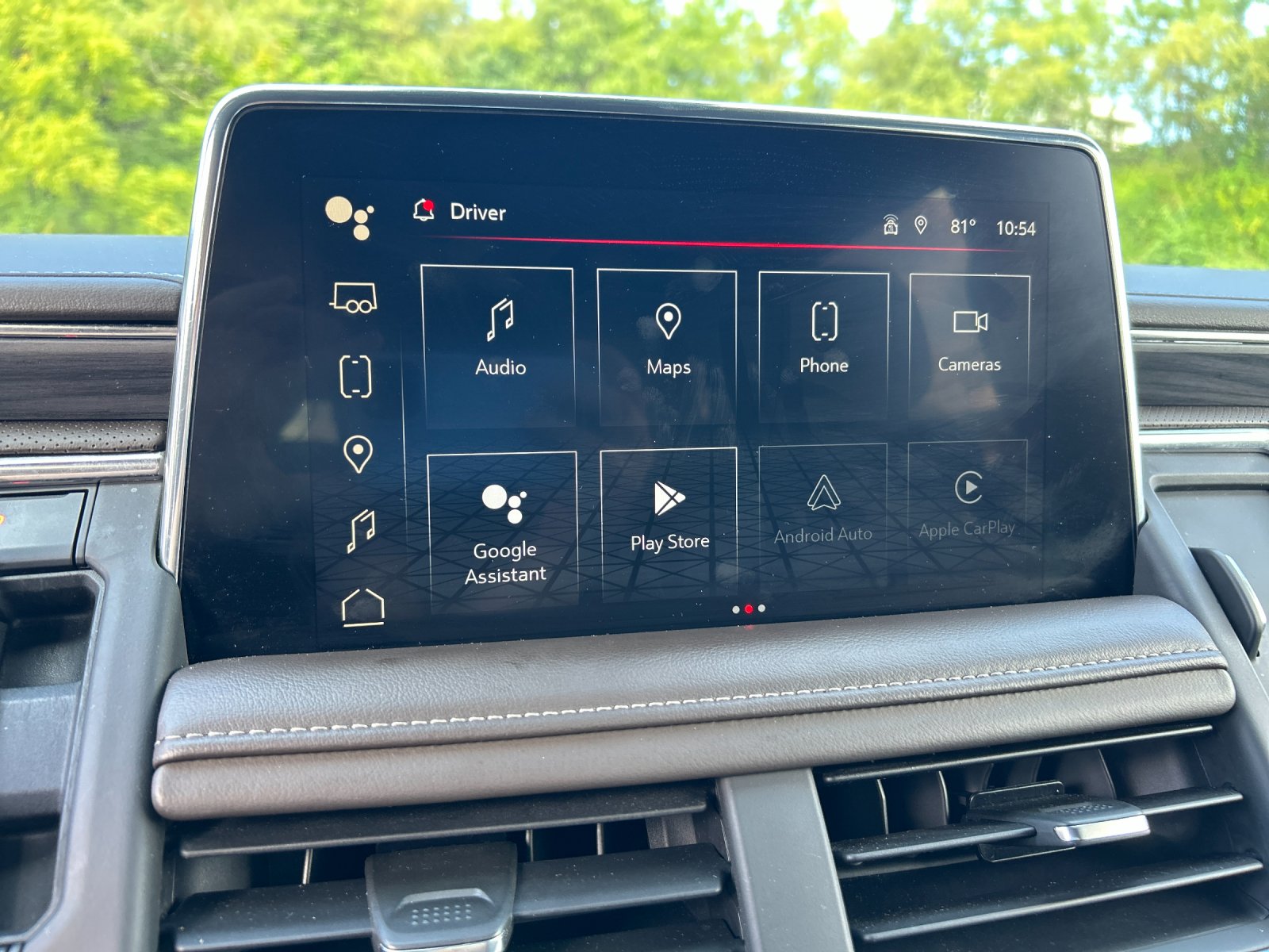 Used 2023 Titanium GMC SLT image 25