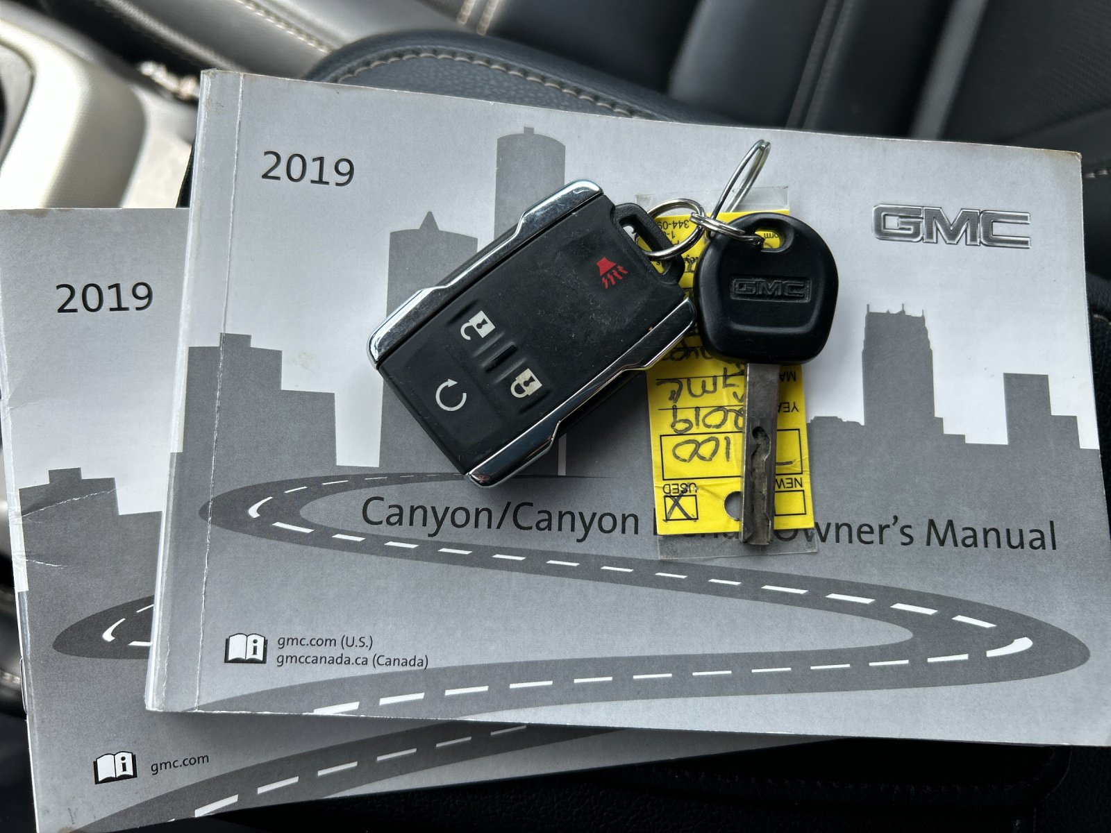 Used 2019 Sky GMC Denali image 10