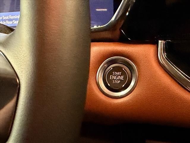 Used 2026 Dune GMC AT4 image 32