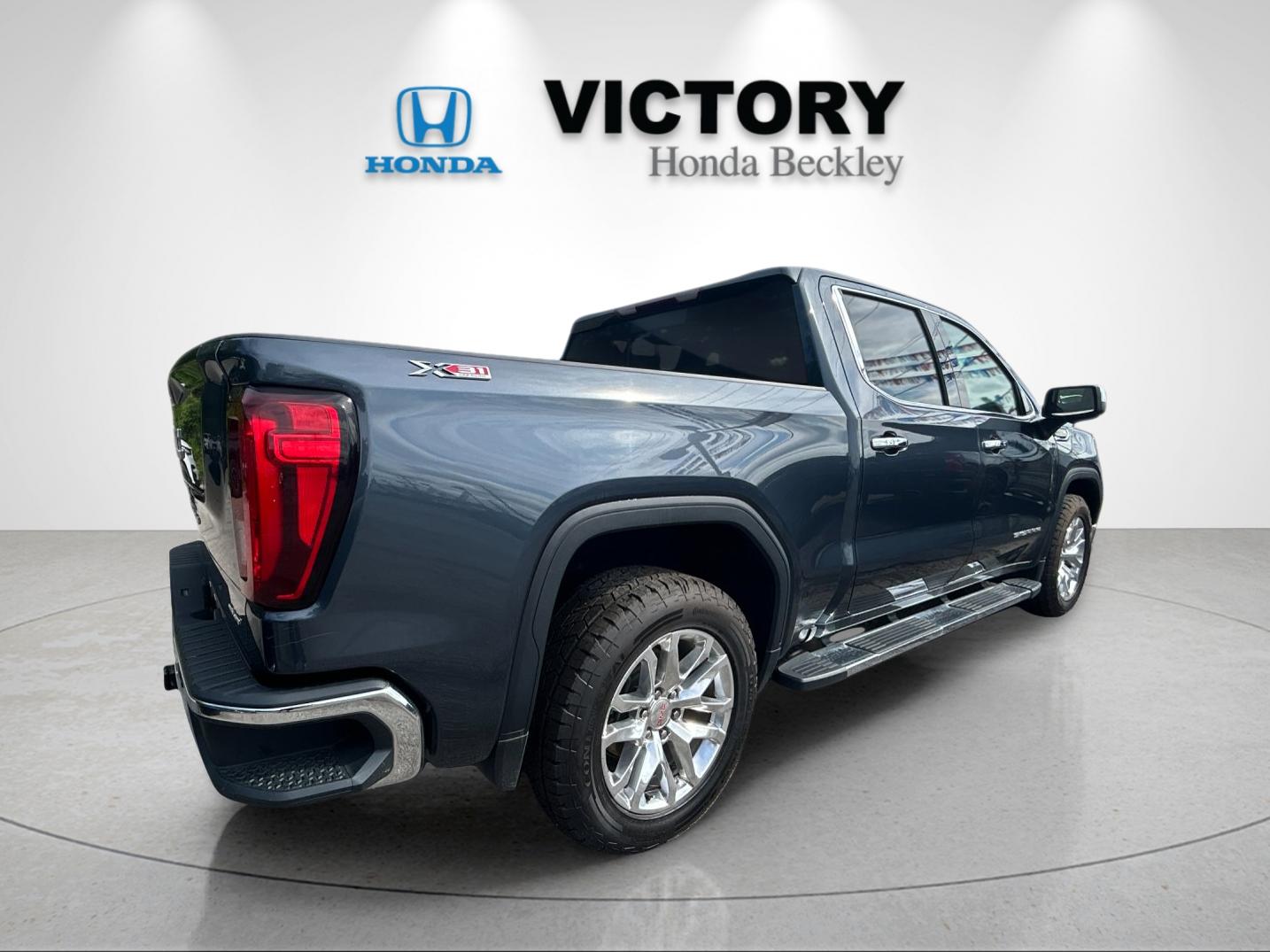 Used 2021 Sky GMC SLT image 5