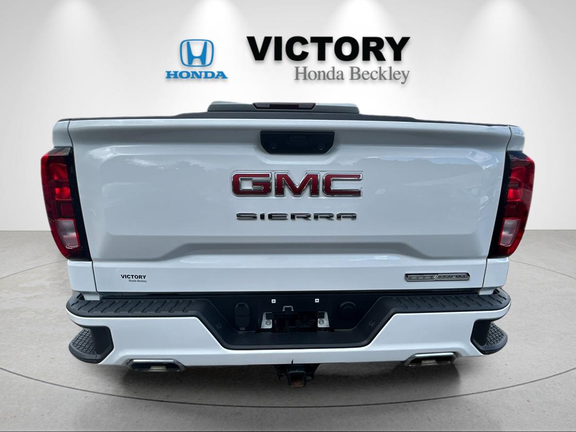 Used 2024 Summit White GMC Elevation image 4