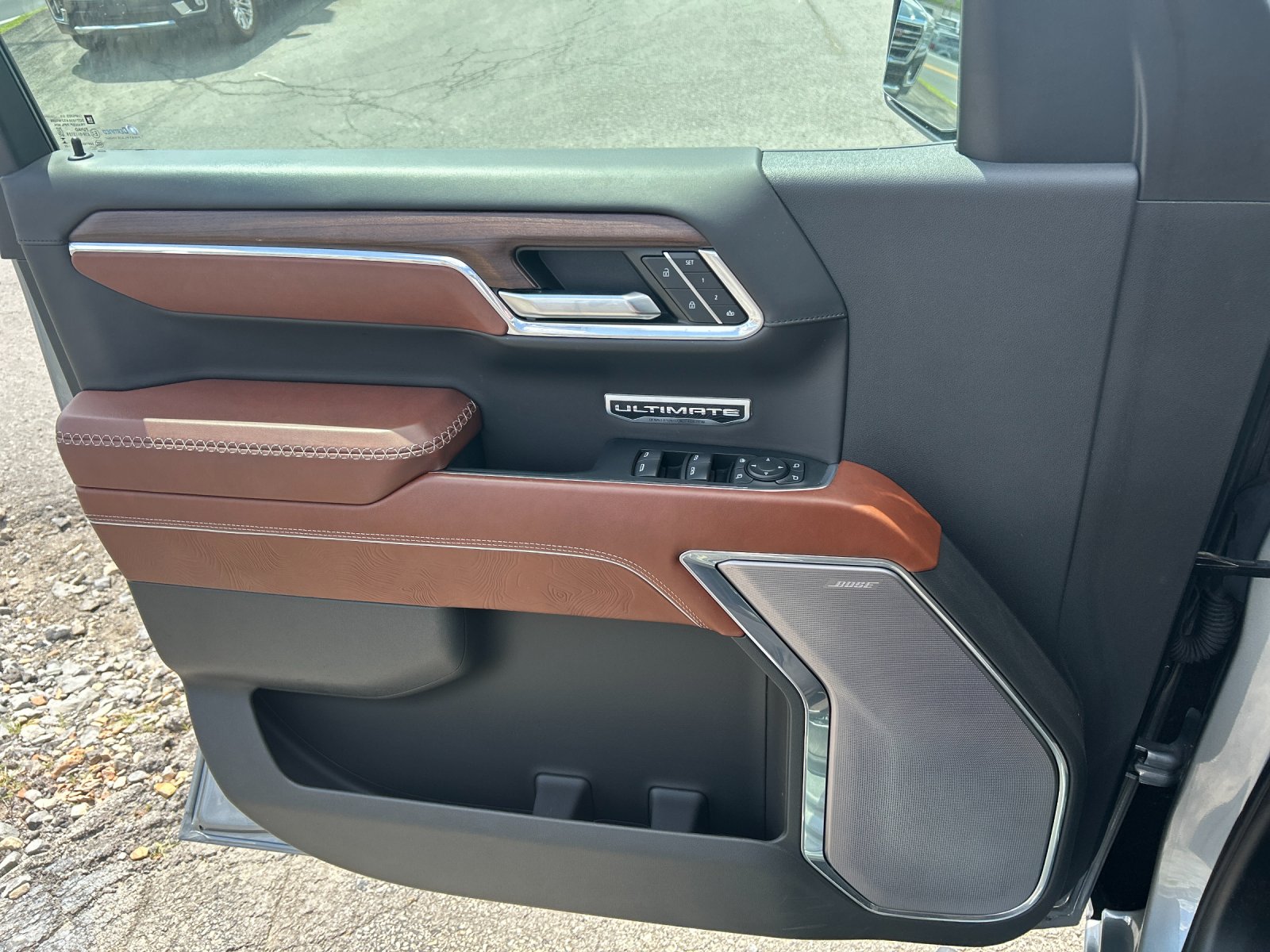 Used 2023 Sterling Metallic GMC Denali Ultimate image 12