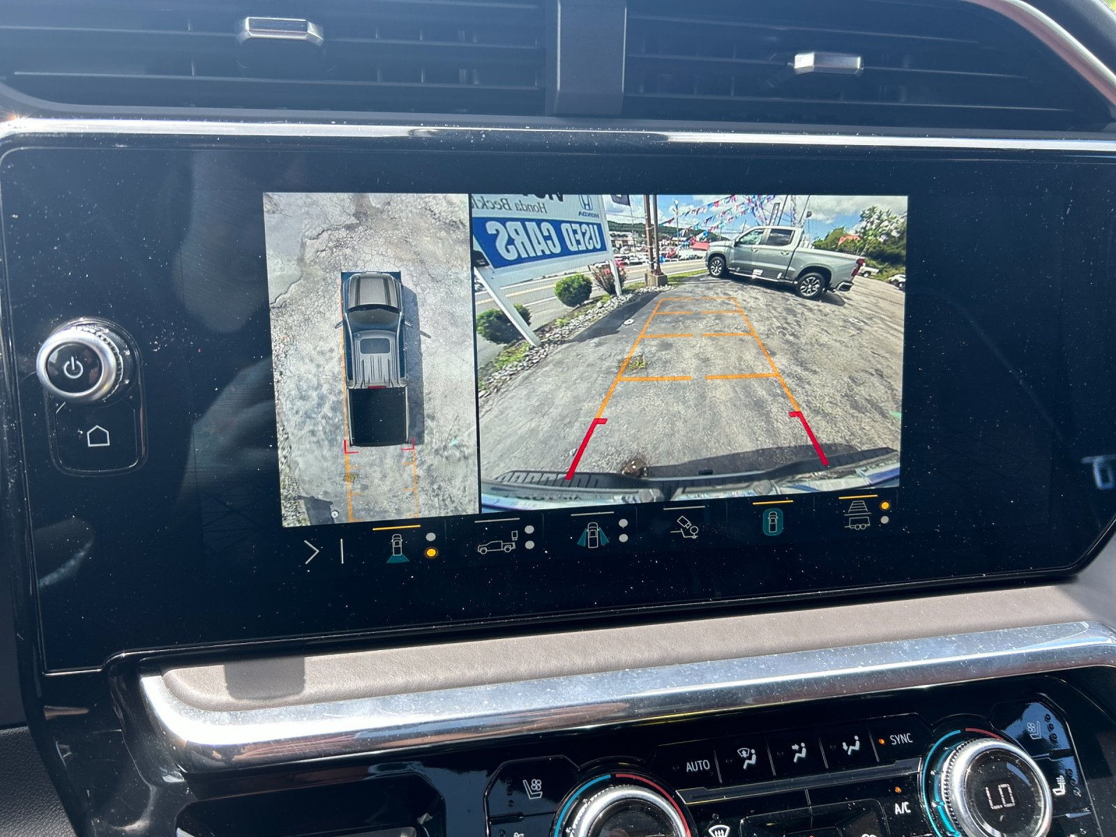 Used 2023 Sterling Metallic GMC Denali Ultimate image 23