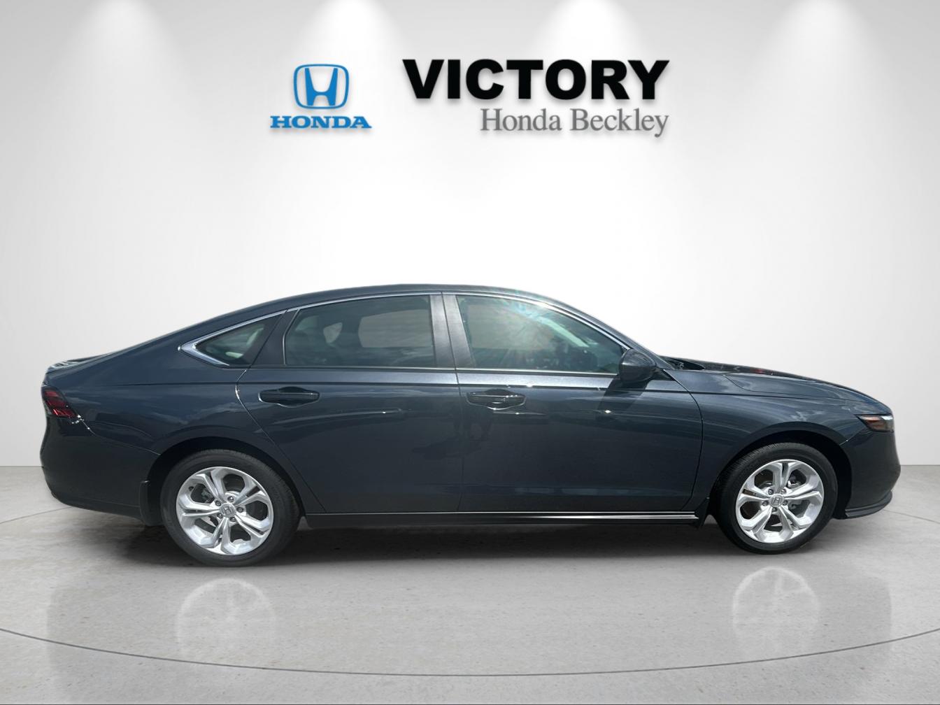 New 2026 Meteorite Gray Metallic Honda LX image 6