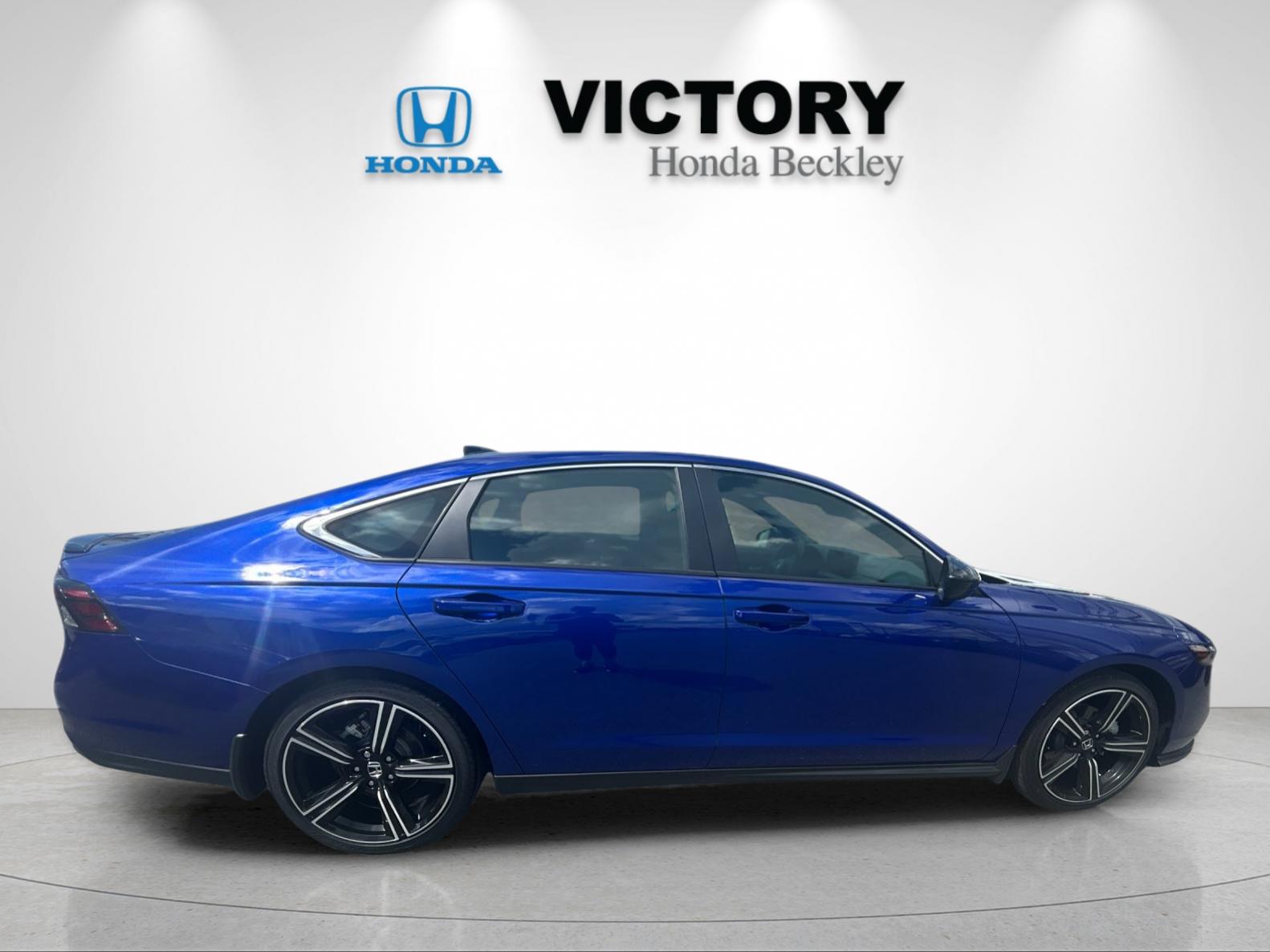 New 2025 Still Night Pearl Honda HYBRID SPORT image 6
