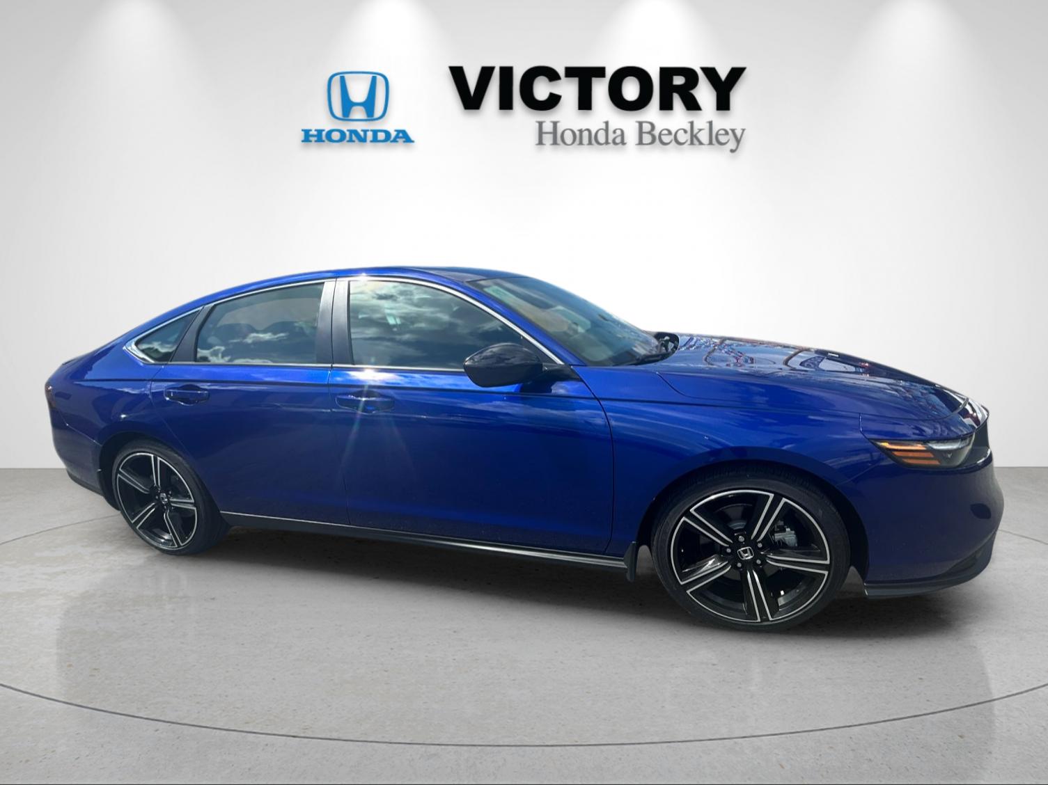 New 2025 Still Night Pearl Honda HYBRID SPORT image 7
