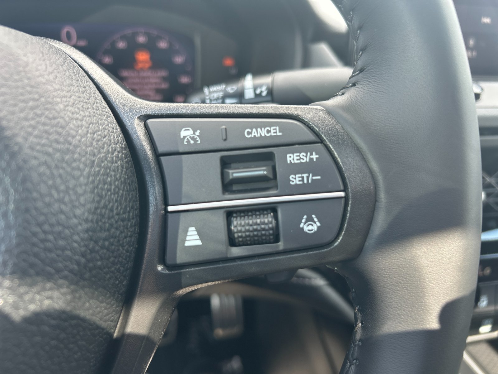New 2025 Still Night Pearl Honda HYBRID SPORT image 29