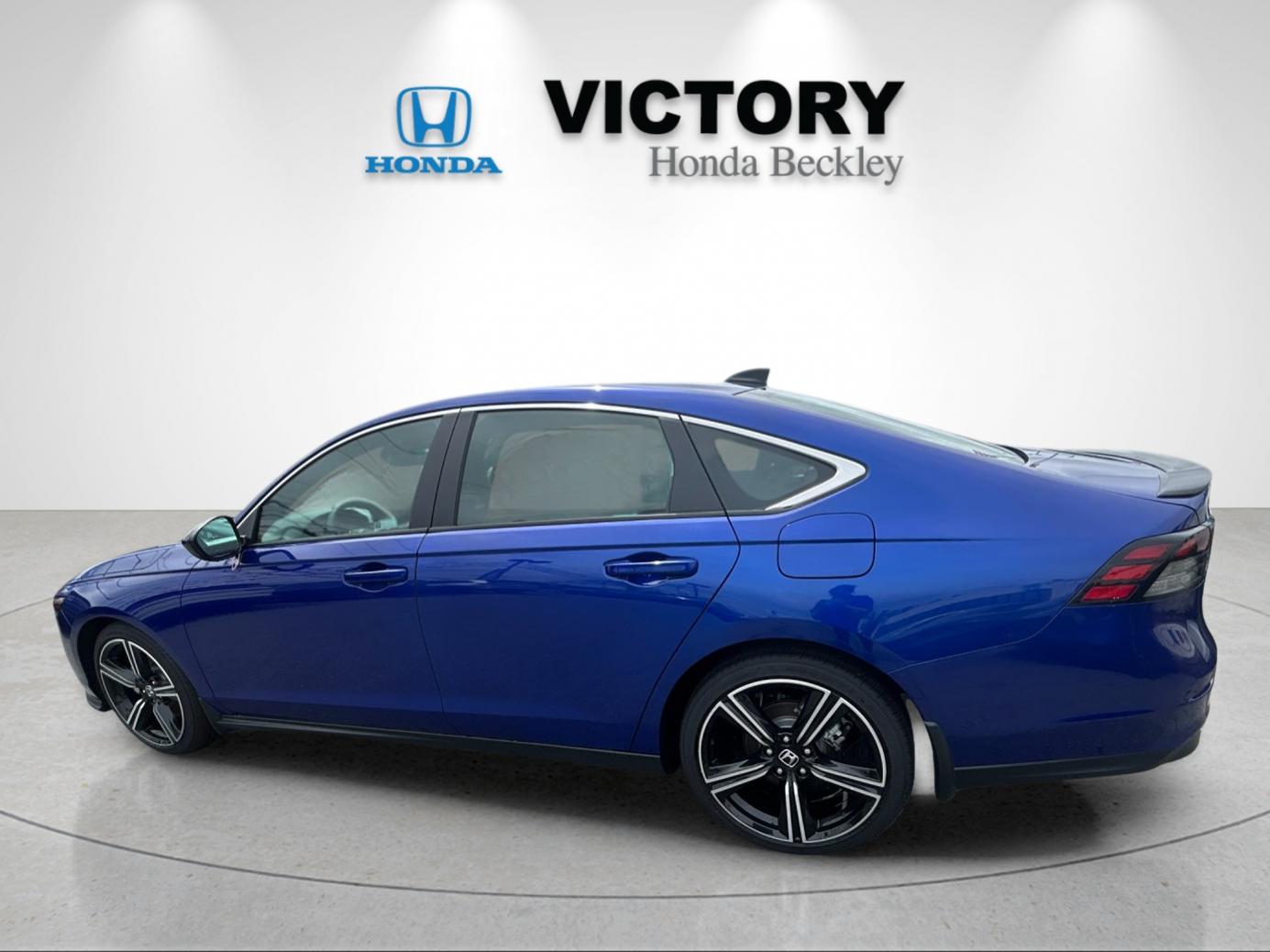 New 2025 Still Night Pearl Honda HYBRID SPORT image 3