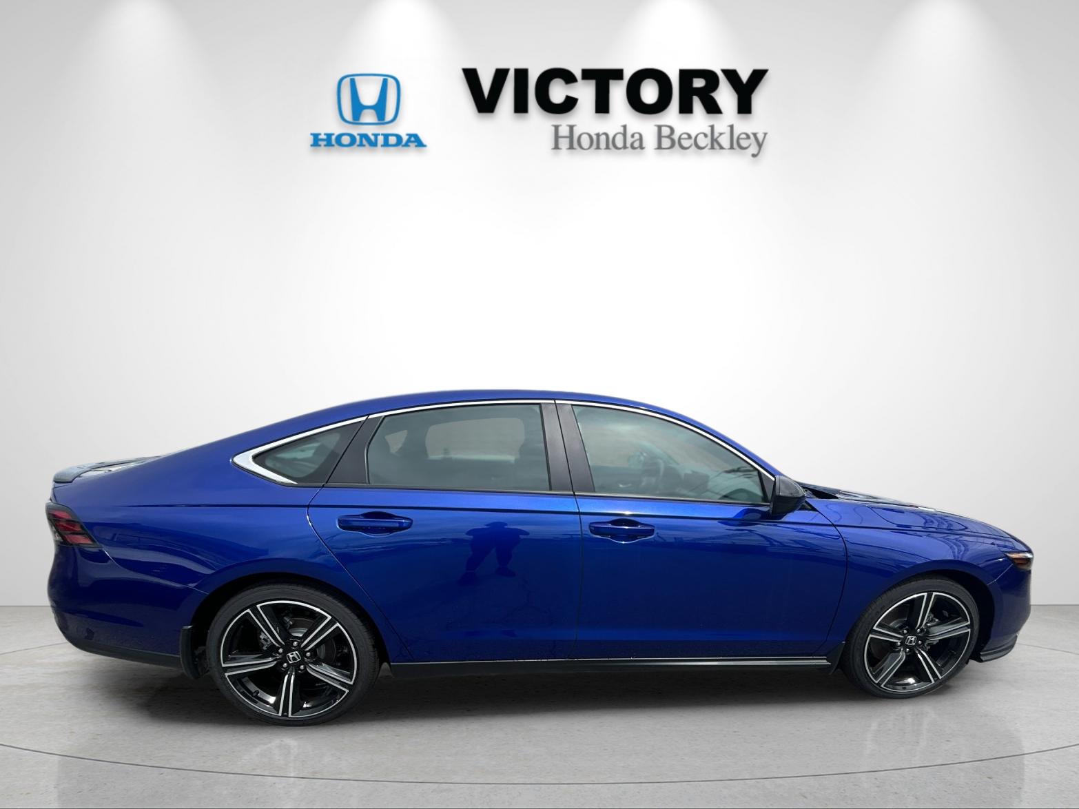 New 2025 Still Night Pearl Honda HYBRID SPORT image 6