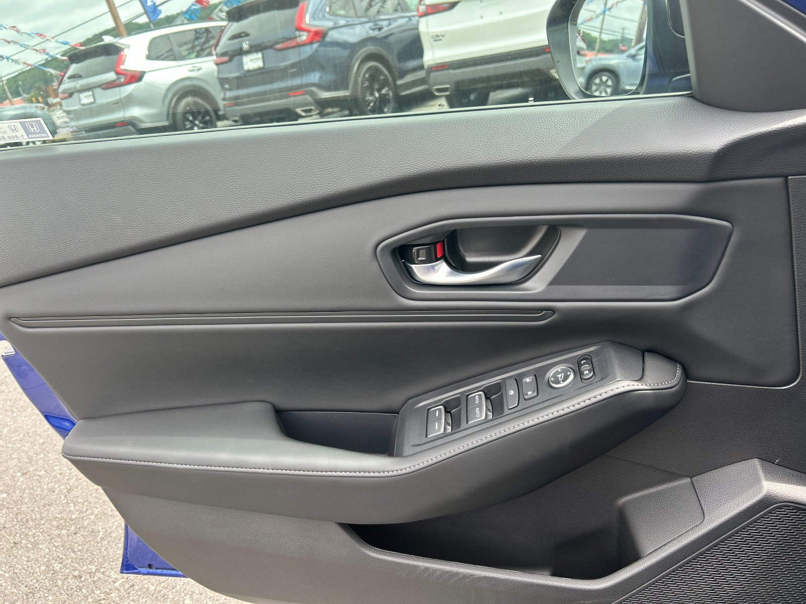 New 2025 Still Night Pearl Honda HYBRID SPORT image 12