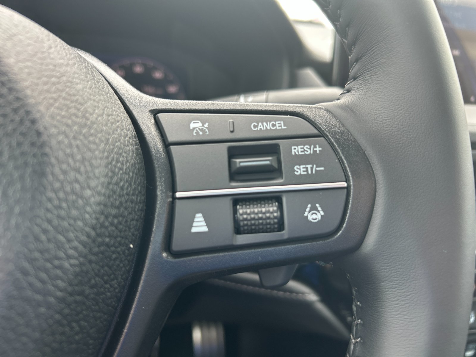 New 2025 Still Night Pearl Honda HYBRID SPORT image 29