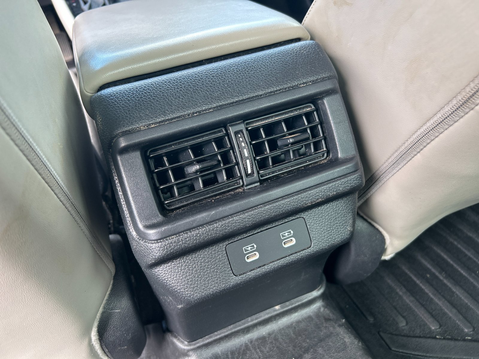 Used 2023 Platinum White Pearl Honda EX-L image 15