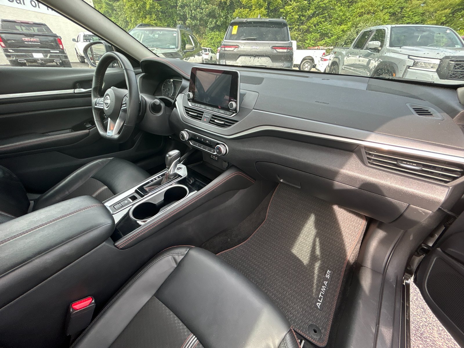 Used 2025 Gun Metallic Nissan 2.5 SR image 18