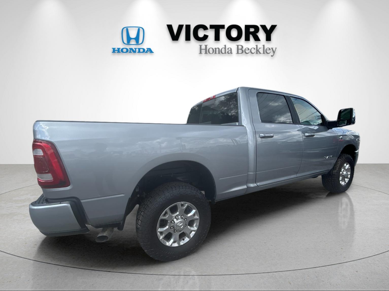 Used 2024 Billet Silver Metallic Ram Laramie image 5