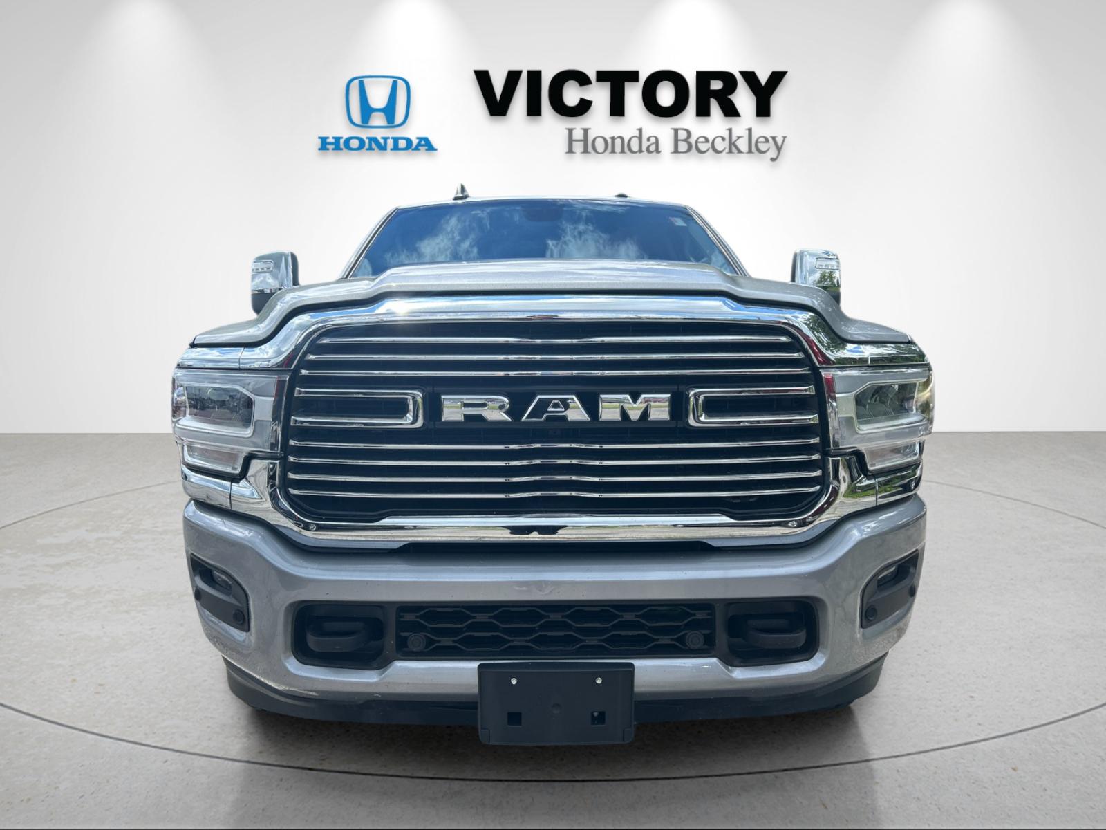 Used 2024 Billet Silver Metallic Ram Laramie image 8