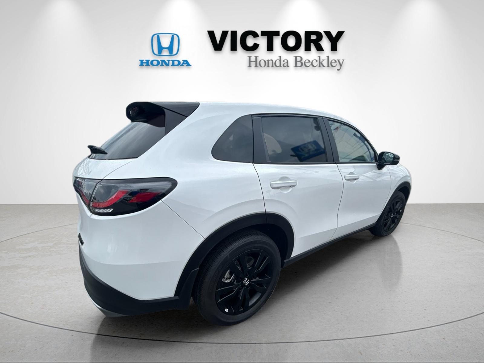 New 2026 Platinum White Pearl Honda AWD SPORT image 5